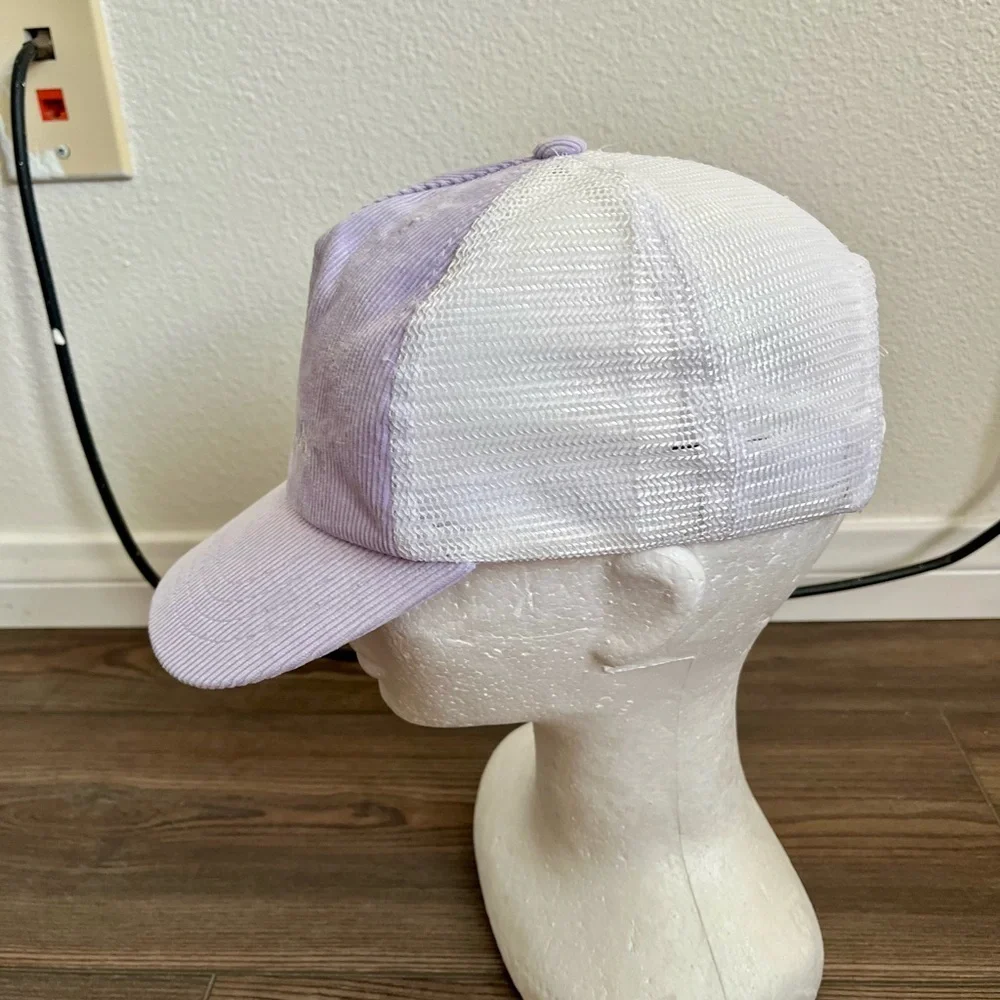 Lavender Cap